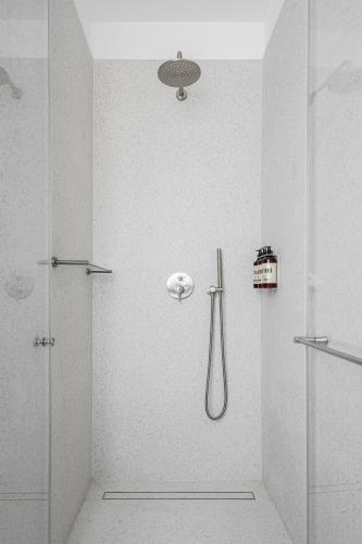 Mate Levinski - By HOMY Mate Levinski - By HOMY