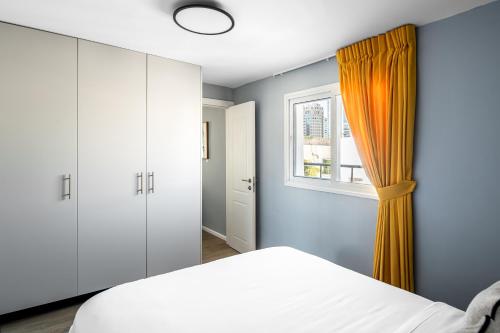 Mate Levinski - By HOMY Mate Levinski - By HOMY