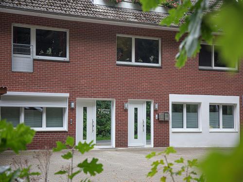 入口, FeWo Citabria, elegante Wohnung, 2 Schlafzimmer, überdachte Terrasse (FeWo Citabria, elegante Wohnung, 2 Schlafzimmer, uberdachte Terrasse) in 克洛彭堡