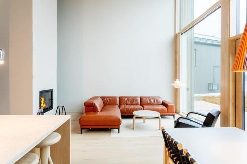 Stay North - Joiku - Winter Pines in Akaslompolo