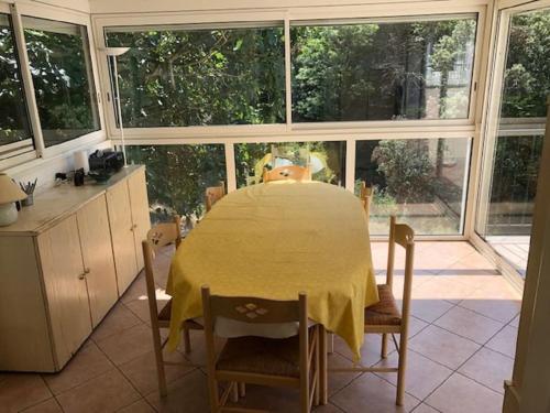 المرافق, Maison calme en pleine nature jusqu'à 10 personnes (Maison calme en pleine nature jusqu'a 10 personnes) in كابريسبين