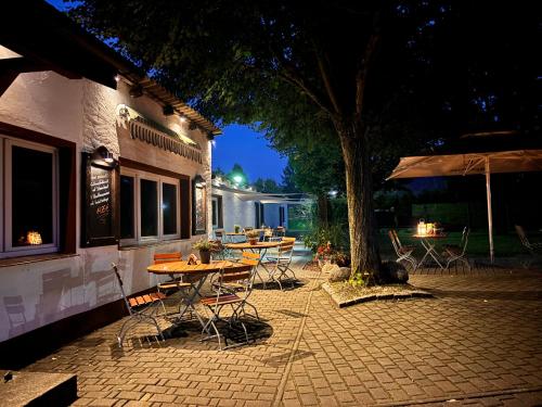 Viesnīcas āriene, Pension Zum alten Gasthaus Hänsel (Pension Zum alten Gasthaus Hansel) in Krauschwitz