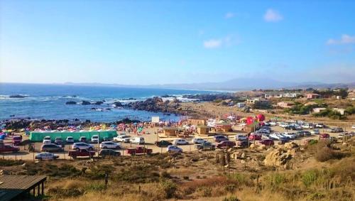 Linda Cabaña con Vista al Mar a Pasos de la Playa (Linda Cabana con Vista al Mar a Pasos de la Playa) in La Ligua