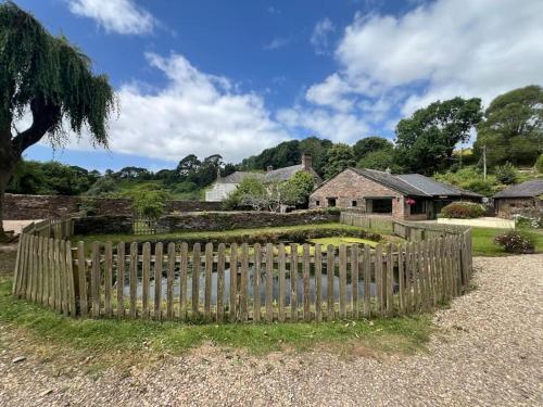 3 bedroom barn conversion with swimming pool, tennis court and more!, Kingsbridge (fotografie 5)
