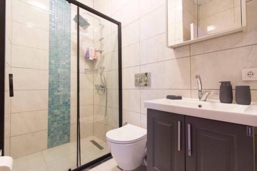 Soft modern inspiring flat in the center of Moda, Istanbul (foto 5)