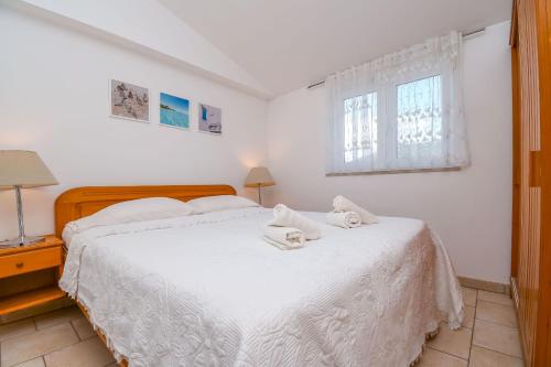 Apartments Tina - image 13