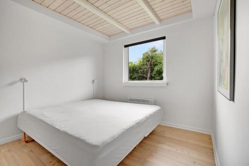 Five-Bedroom Holiday Home image 10
