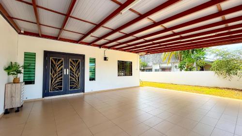Exterior view, Happy Guest House Nibong Tebal 开心民宿（高渊） in Nibong Tebal