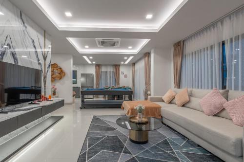 Southern Peak Pool Villa HuayYai Pattaya - 공용 라운지/TV 시청 구역