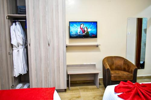 Superior Twin Room image 2