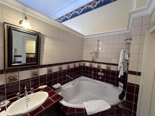 Hotel Belle Epoque - image 12