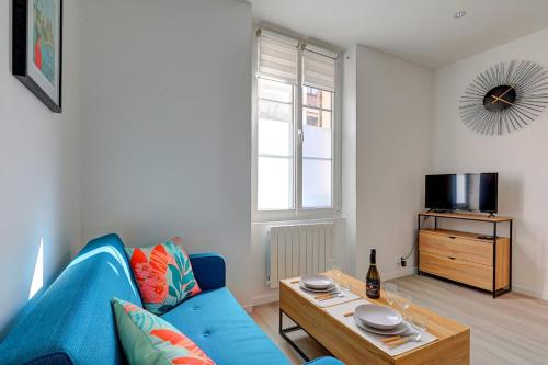 588 Suite Emmeline - Superbe Appartement à Paris - image 8