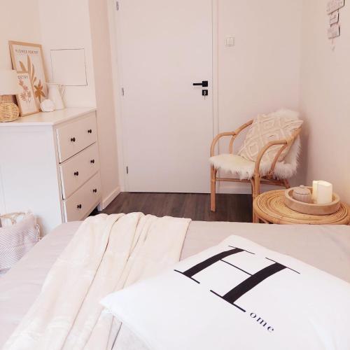 Stylish Apartment, Walk to Nivy Center, Bratislava (fotografie 3)