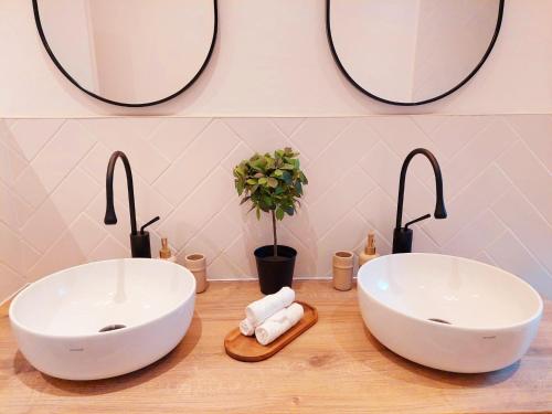 Stylish Apartment, Walk to Nivy Center, Bratislava (fotografie 6)