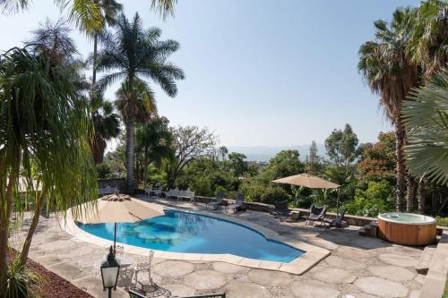 Casa Galeana- Tropical 1-BD 1-WC Mountain Top Luxury Suite with Stunning Views in Ajijic, Mexico
