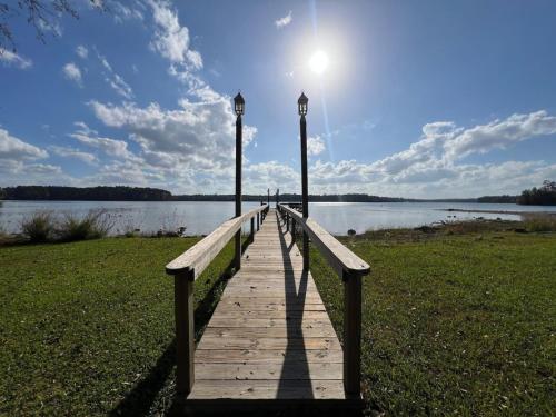 Paradise Point 2BR 2BA