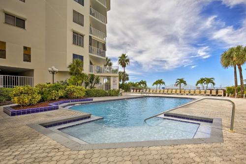Steps to Beach Indian Shores Condo with Balcony! in Clearwater Beach, USA
