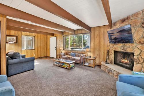 Pinetree Retreat #2499 in Big Bear Lake, USA