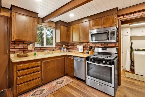Pinetree Retreat #2499 in Big Bear Lake, USA