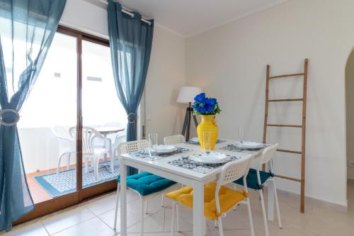 Apartment Breeze located in the heart of Carvoeiro in Carvoeiro City Center