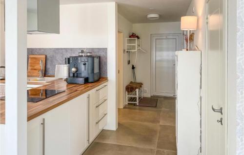 virtuve, Awesome Home In Timmernabben With Sauna in Timmernabben