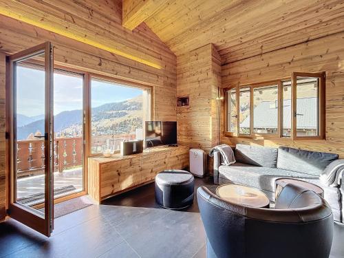 Crescendo 208 - image 7