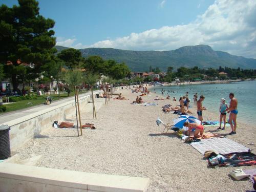  Apartments Matas in Kaštela