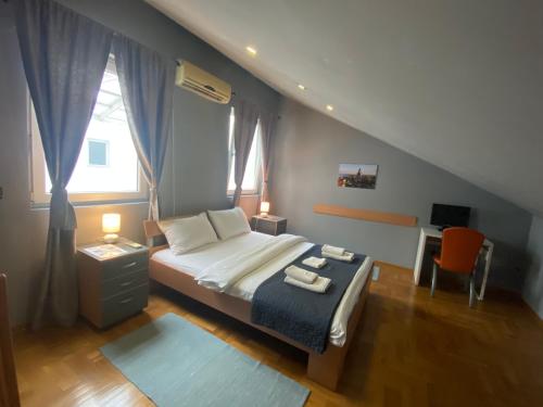 Aleksei Apartmani 4