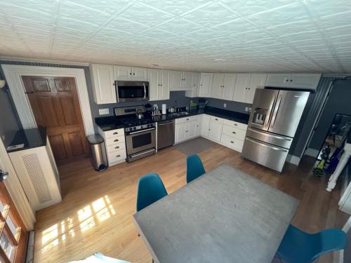 Stupendous Apartment Steps From the Capitol! in Washington, USA