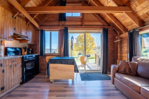 Au Chic Chalet des Chutes Chic Rustique in Lac-Rocher (QC)