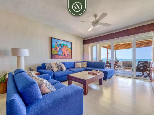 Oceanview 4 BR Condo - Pool - Beach - Terrace in Mezcales, Mexico