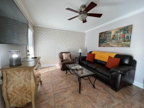 Cute 2 bedroom near LSU in Baton Rouge, USA