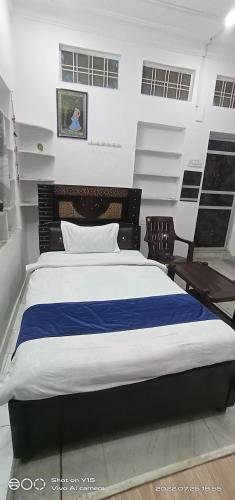 1 twin bed