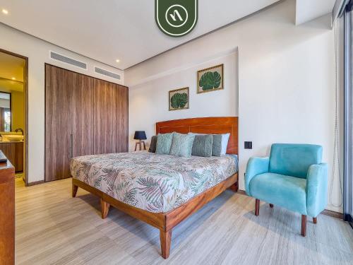 Beachfront 2BR Condo - Pools - Beach - Gym in Cruz de Huanacaxtle, Mexico