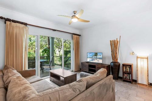 3-BD Beauty with Pool Near Beach in Santa Cruz