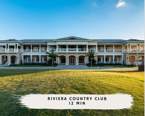 6-BD 3-BA Dreamy Vacation Retreat in Coral Terrace in Coral Terrace