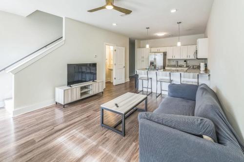 Modern Townhome near Clemson Campus in Clemson, Vereinigte Staaten von Amerika