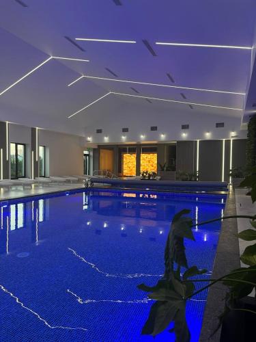 Gyógyfürdő, BOREMEL HILLS in Hnidava