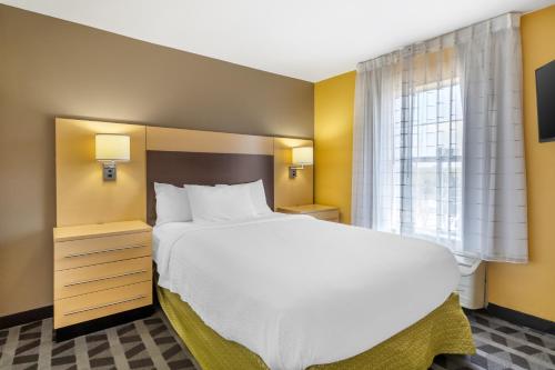 1 queen bed