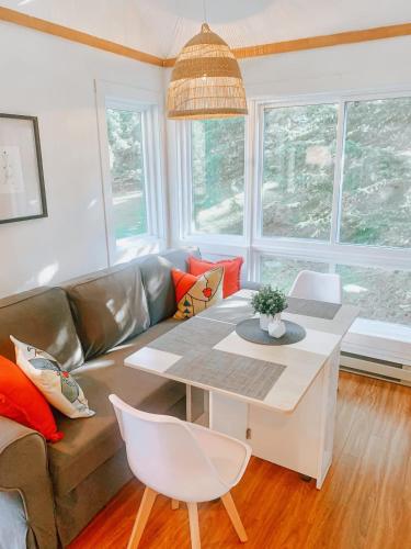 One-Bedroom Apartment with Balcony image 9
