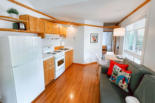 One-Bedroom Apartment with Balcony image 7