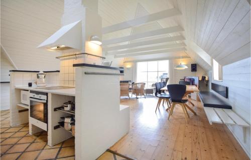Amazing Home In Blavand With Wifi in Vejers Strand