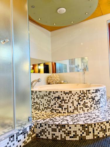 Sunlight City Villa in Grossvassach