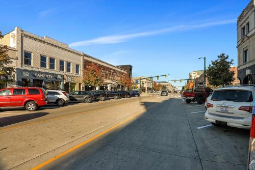 Michigan Condo Unit 204