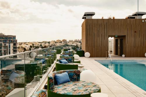 Hyatt Centric Malta – khách sạn tại Naxxar