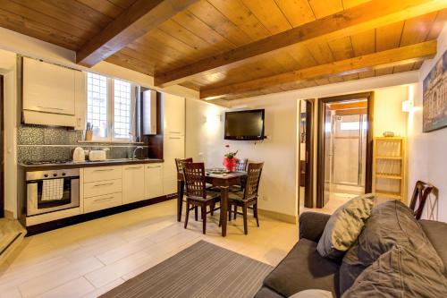 Aurelia Vatican Apartments - image 13