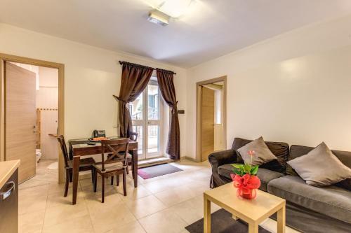 Aurelia Vatican Apartments - image 6