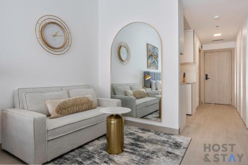 Charming Studio in Luma 22, Jumeirah Village Circle, Dubaj (fotografie 5)