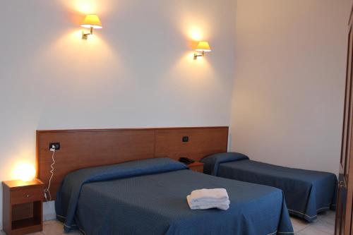 Triple Room image 4