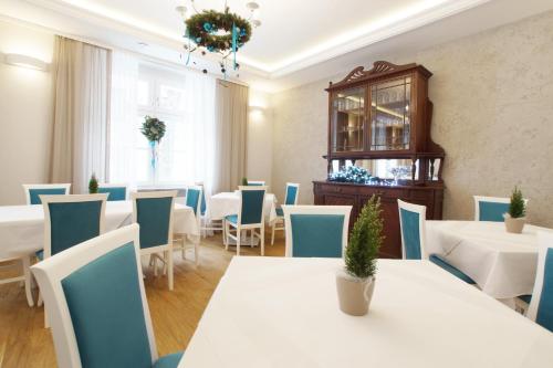 Restoran, Villa La Pierre in Strzegom